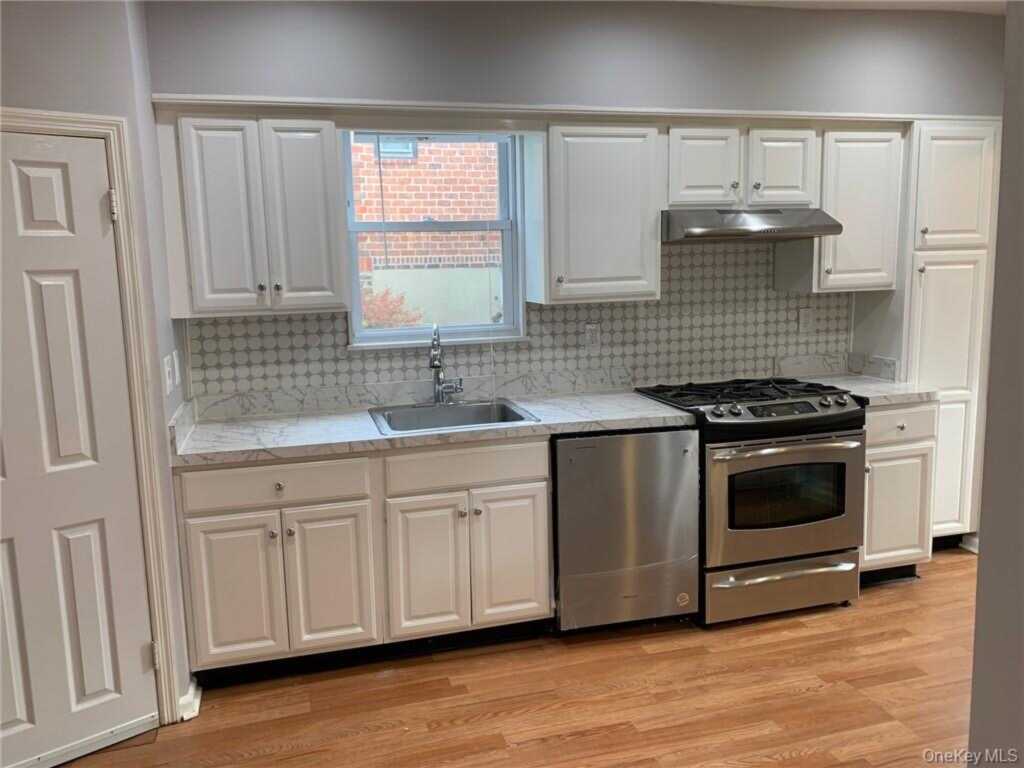1205 Park Avenue, Unit #2, Rye, NY 10543 - Photo 3 of 22