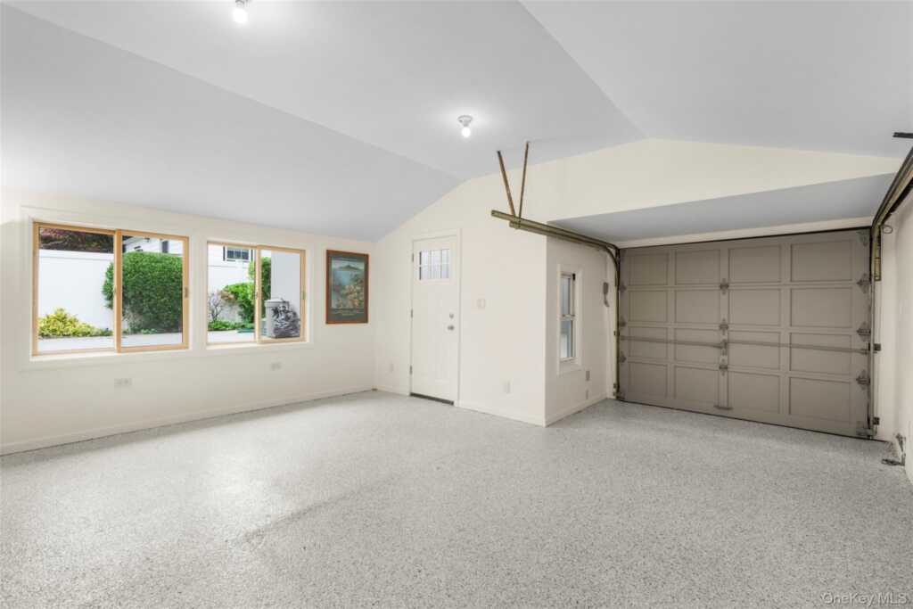 14 Ridgeland Terrace, Rye, NY 10580 - Photo 28 of 37