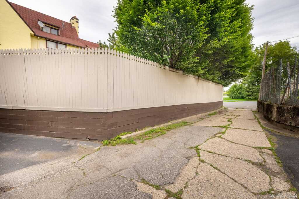 26 Glen Avenue, Rye, NY 10573 - Photo 42 of 48