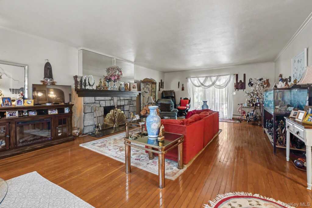 26 Glen Avenue, Rye, NY 10573 - Photo 9 of 48