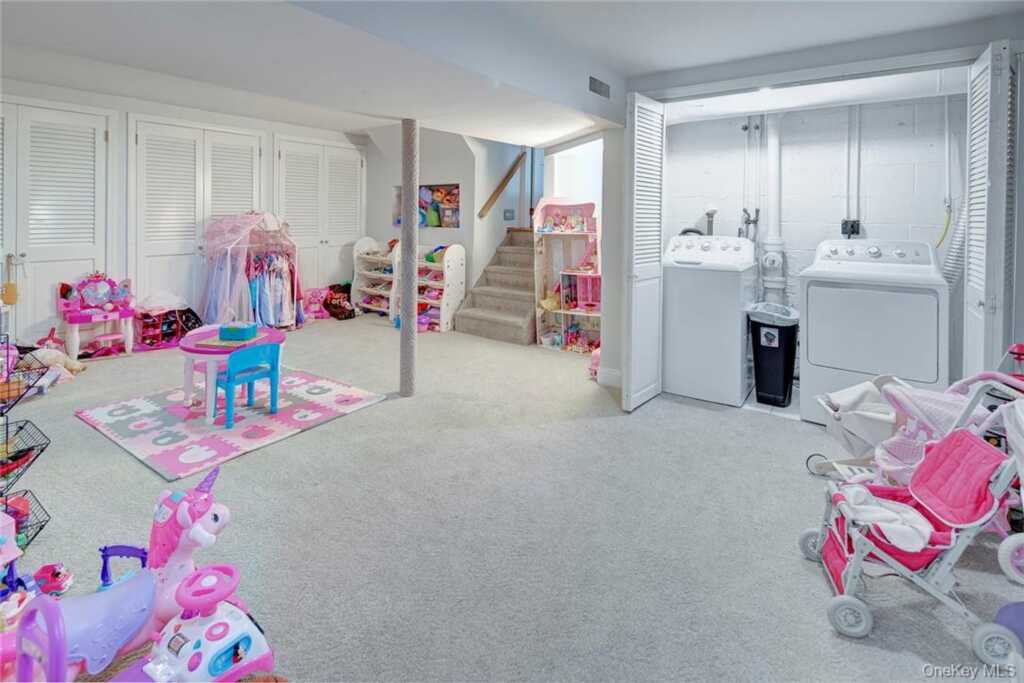 441 Boston Post Road, Rye, NY 10580 - Photo 12 of 16