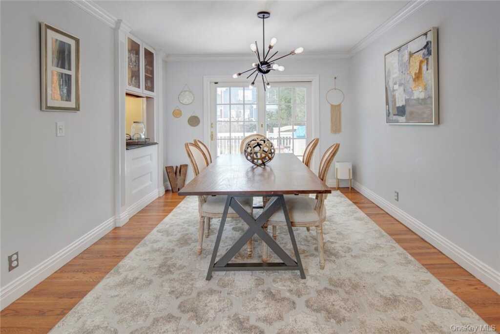 441 Boston Post Road, Rye, NY 10580 - Photo 3 of 16