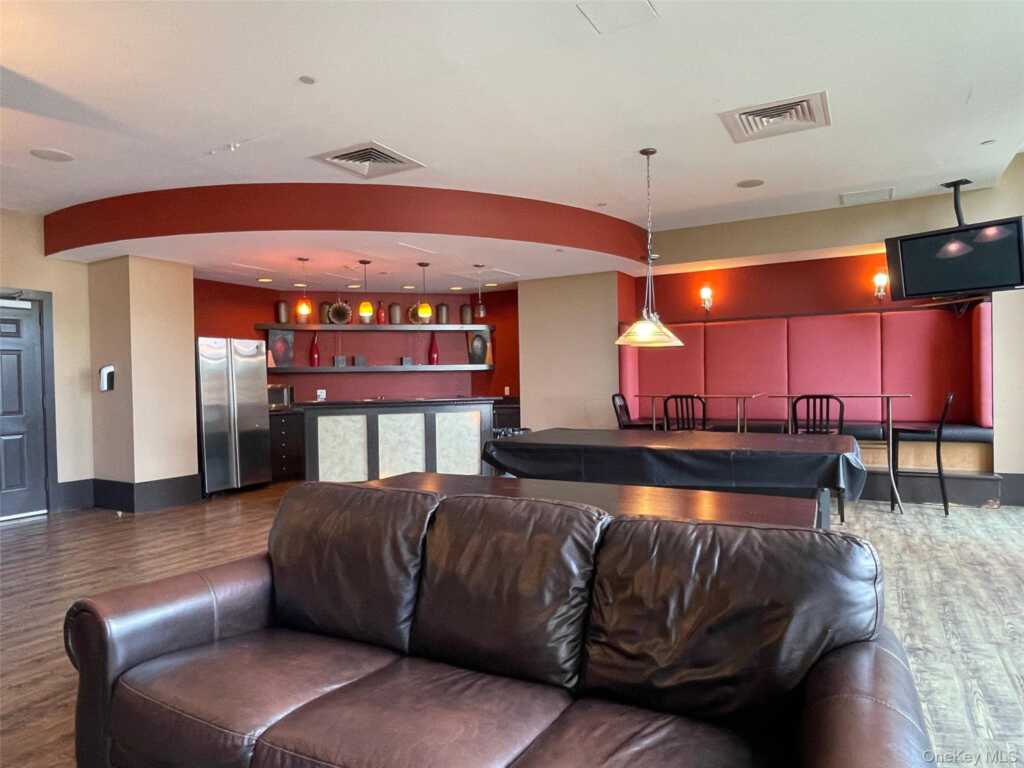 300 Mamaroneck Avenue, Unit #716, White Plains, NY 10605 - Photo 13 of 14