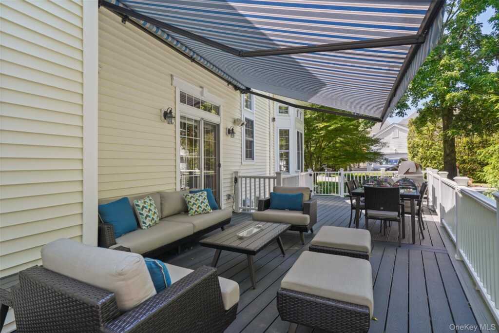 2 Heirloom Lane, Rye, NY 10573 - Photo 23 of 37