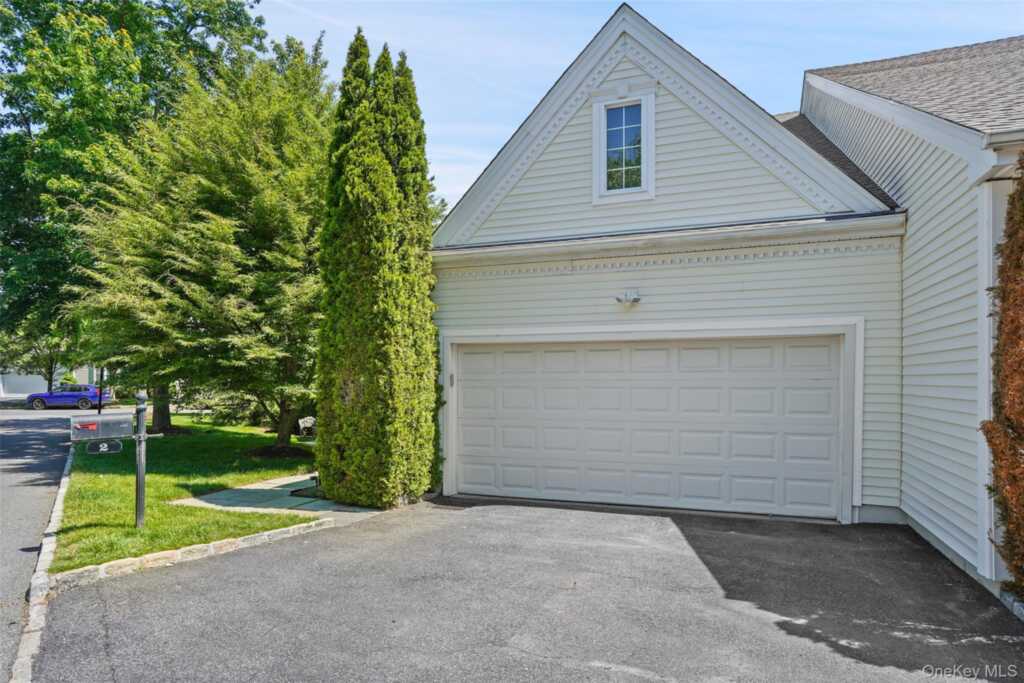 2 Heirloom Lane, Rye, NY 10573 - Photo 26 of 37