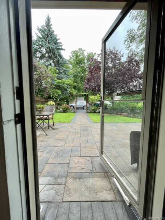 71 N Midland Avenue, Nyack, NY 10960 - Photo 15 of 20