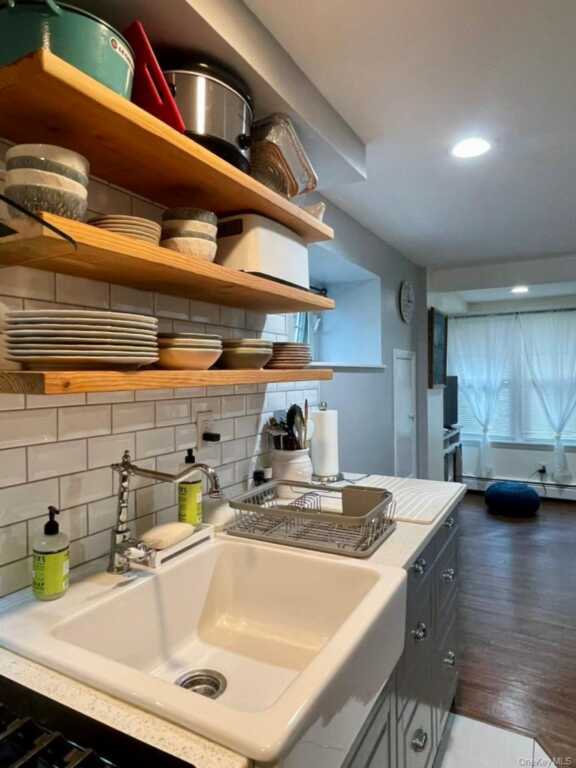 71 N Midland Avenue, Nyack, NY 10960 - Photo 8 of 20