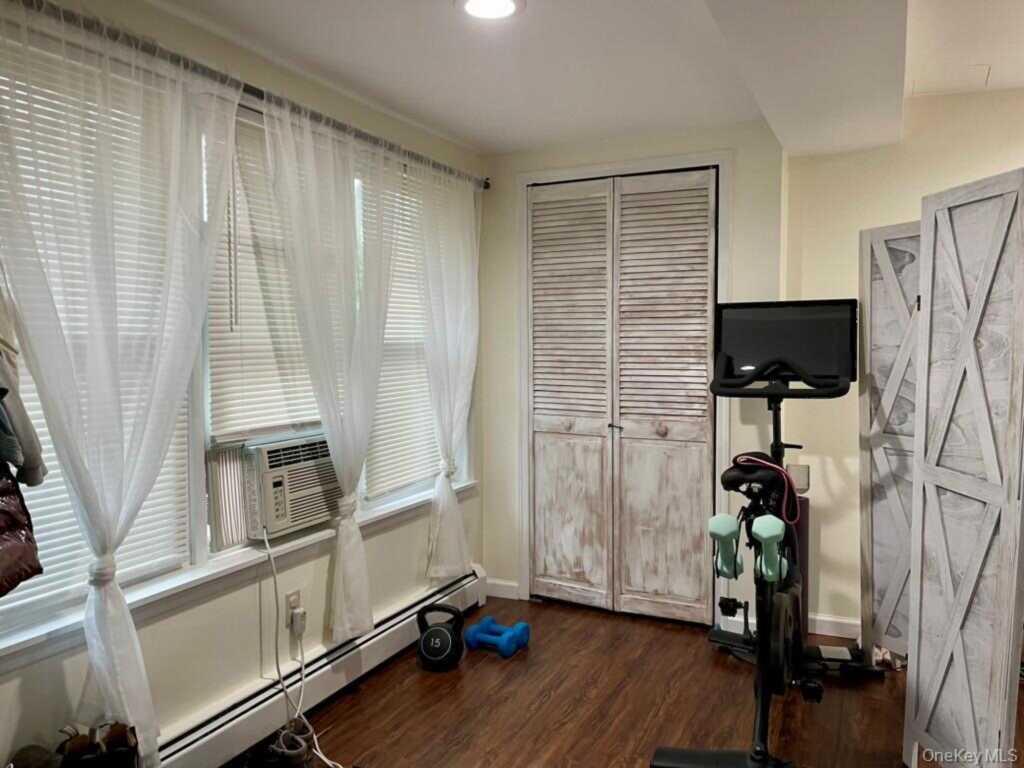 71 N Midland Avenue, Nyack, NY 10960 - Photo 9 of 20