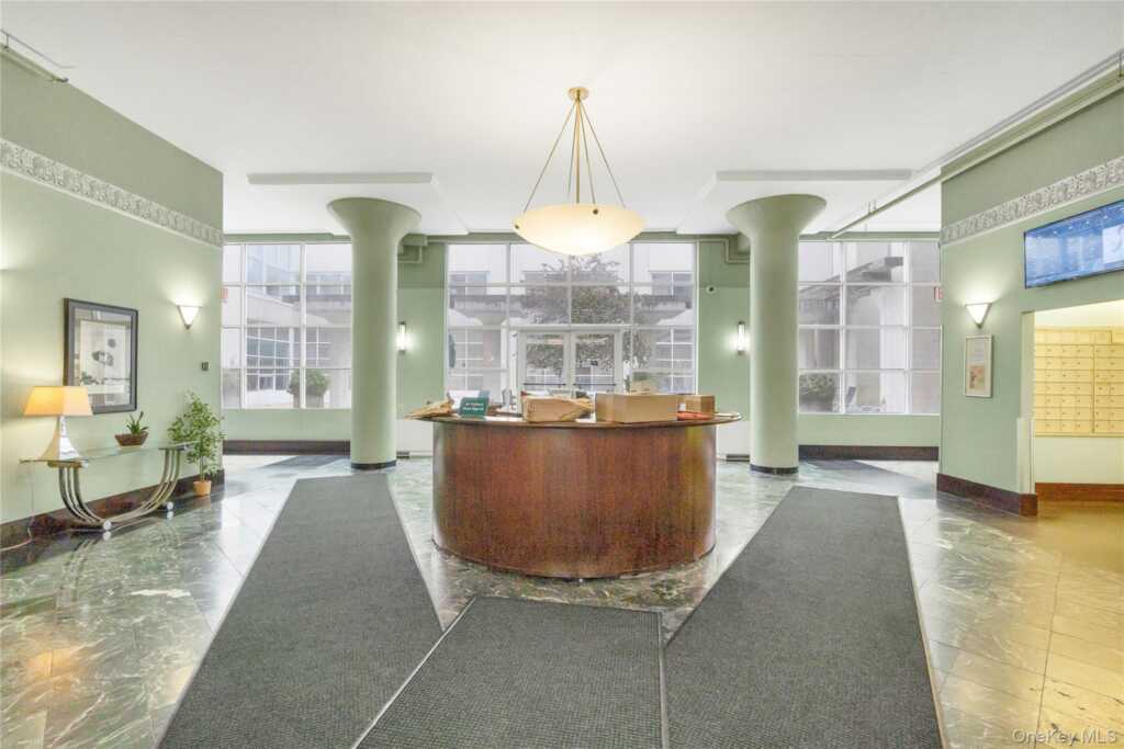 1 Landmark Square, Unit #522, Rye, NY 10573 - Photo 3 of 32