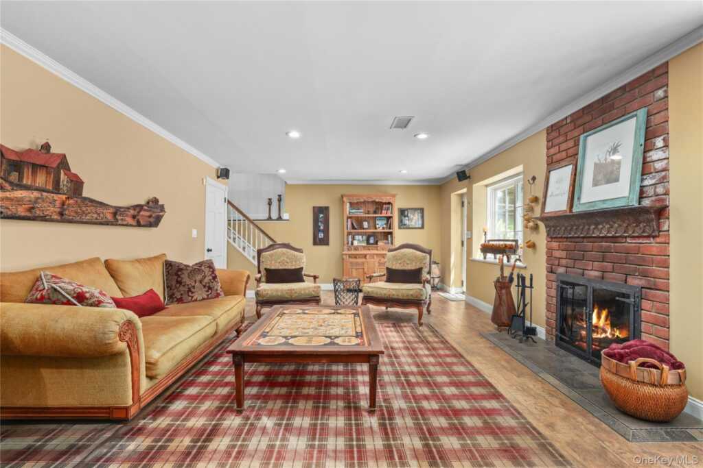 41 Lincoln Avenue, Rye, NY 10573 - Photo 12 of 39