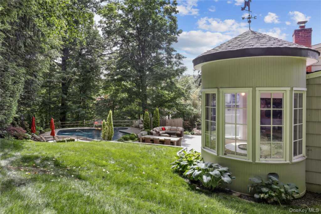 41 Lincoln Avenue, Rye, NY 10573 - Photo 35 of 39