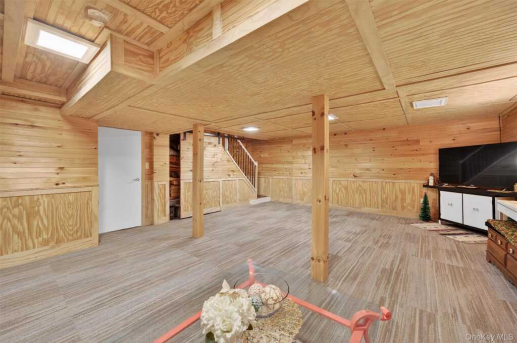 33 Gregory Street, New City, NY 10956 - Photo 25 of 38