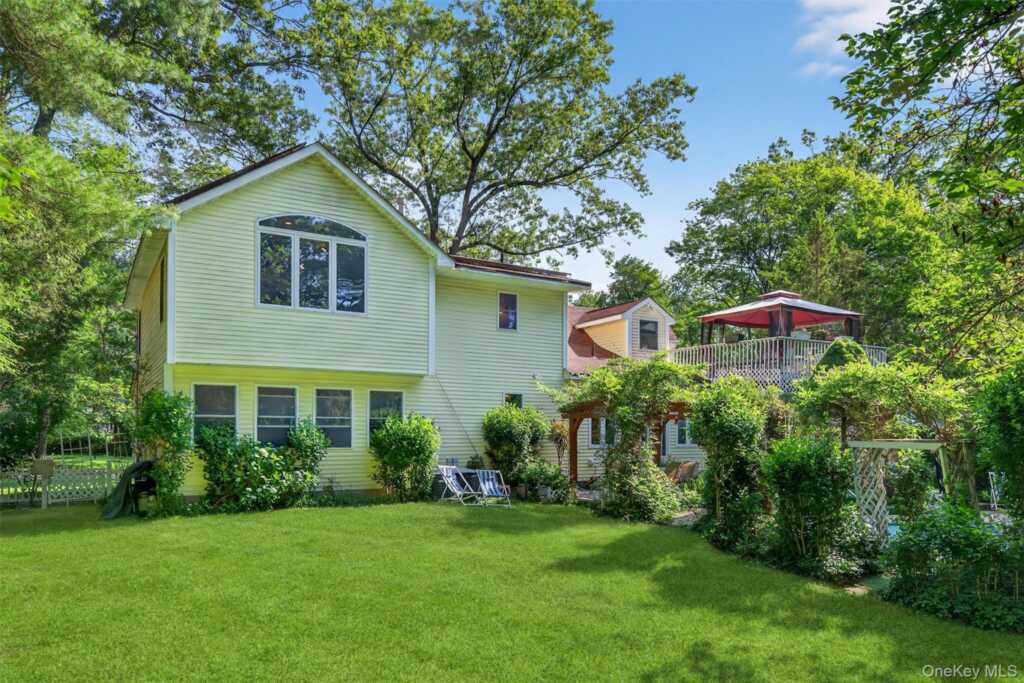 33 Gregory Street, New City, NY 10956 - Photo 33 of 38