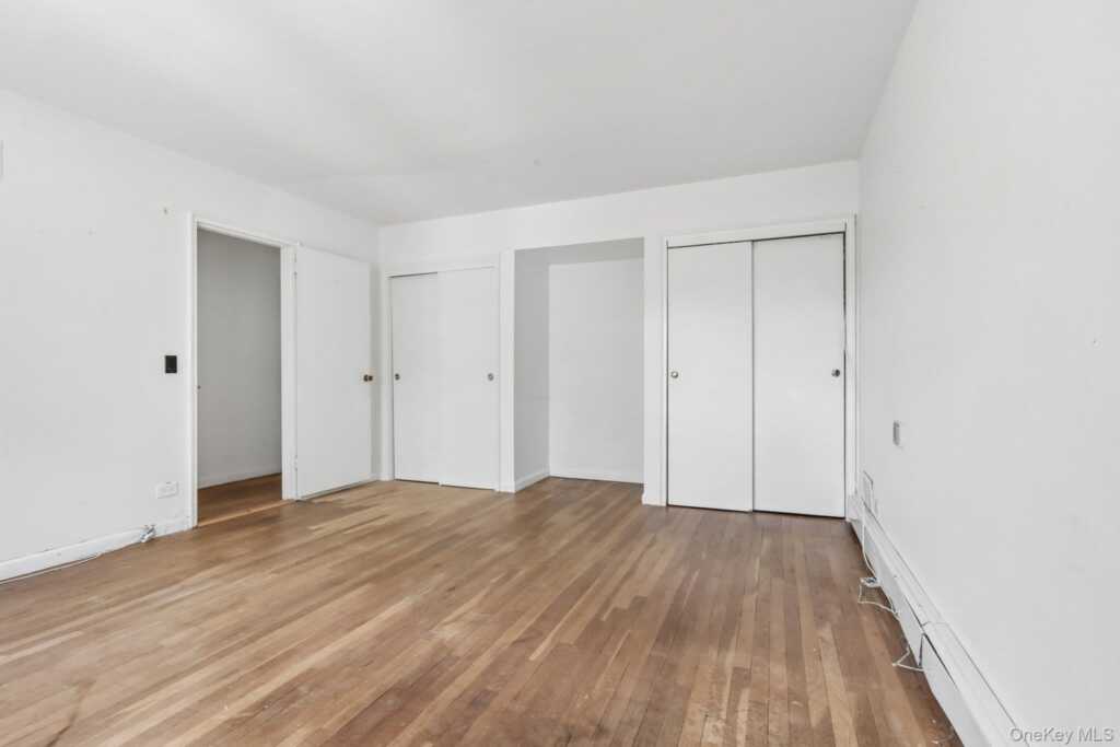 1055 Mamaroneck Avenue, White Plains, NY 10605 - Photo 23 of 38