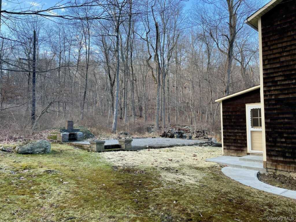 50 Rosetown Road, Stony Point, NY 10980 - Photo 4 of 19