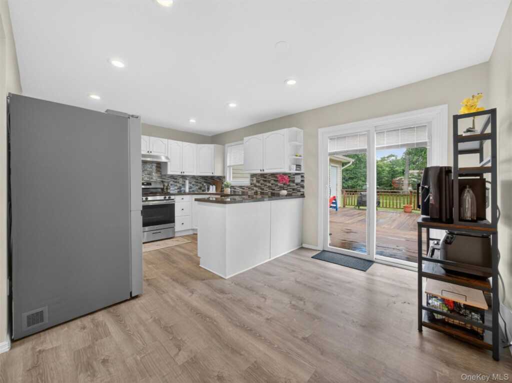 17 Grand Street, New City, NY 10956 - Photo 12 of 48