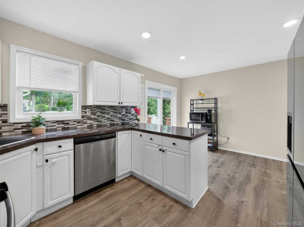 17 Grand Street, New City, NY 10956 - Photo 16 of 48