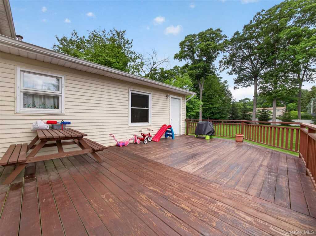 17 Grand Street, New City, NY 10956 - Photo 39 of 48