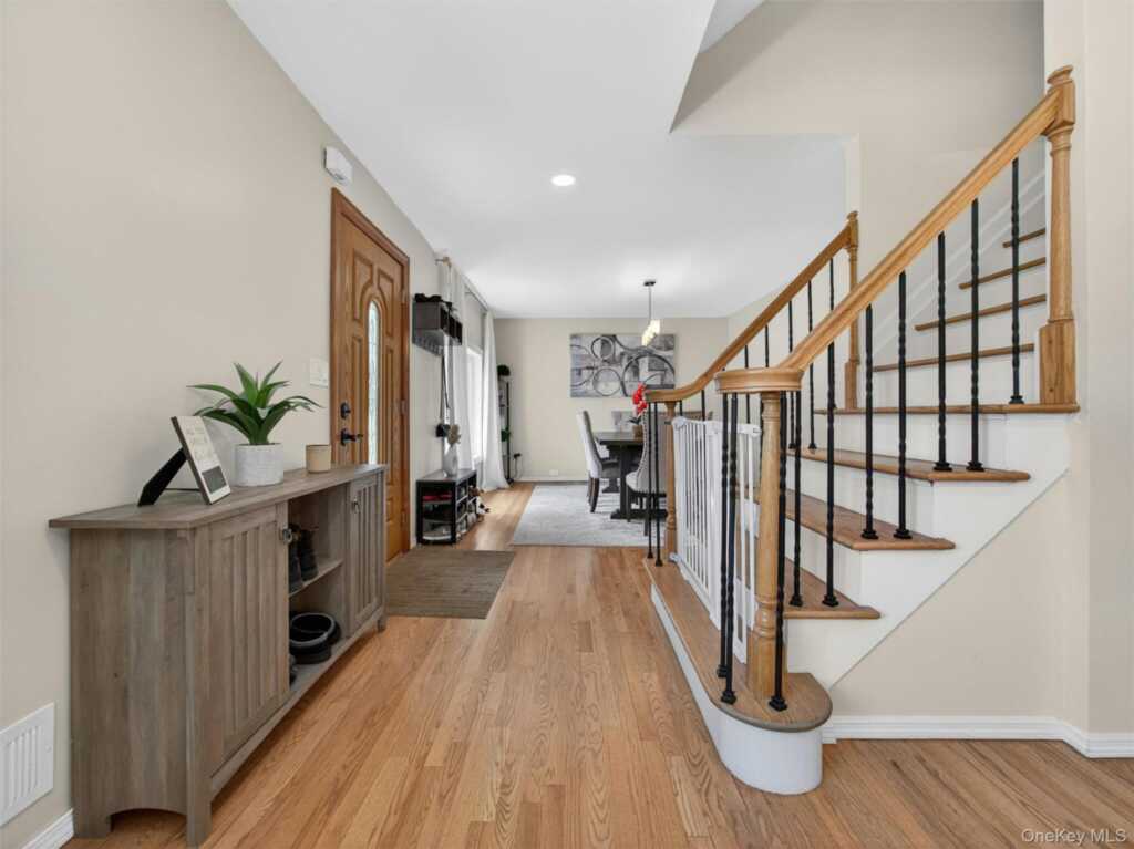 17 Grand Street, New City, NY 10956 - Photo 6 of 48