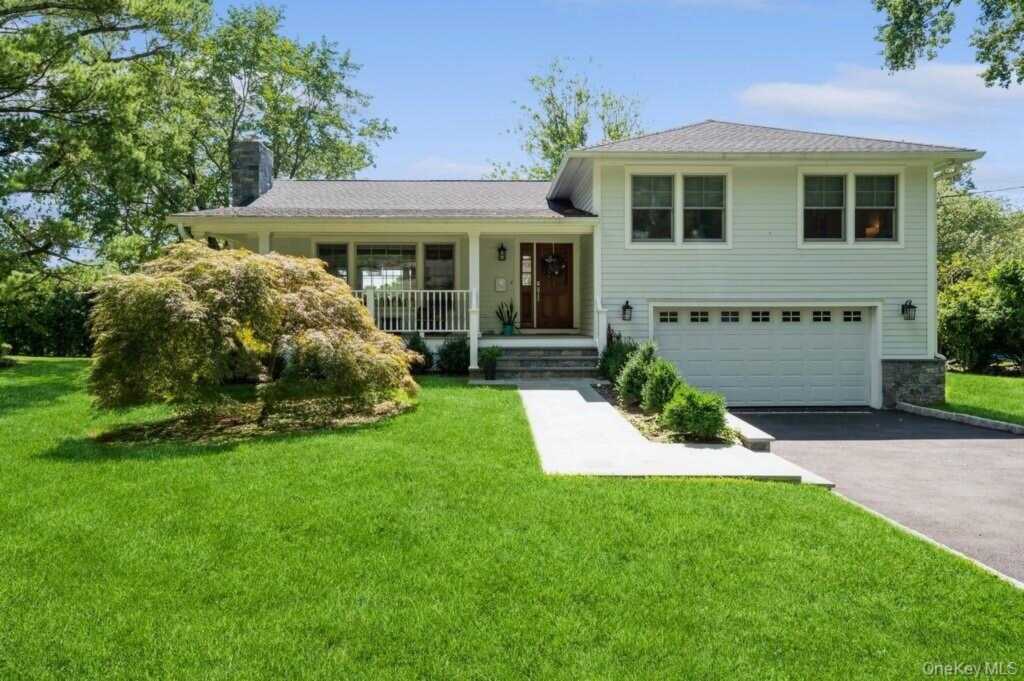 24 Sleepy Hollow Road, Rye, NY 10573 - Photo 2 of 38