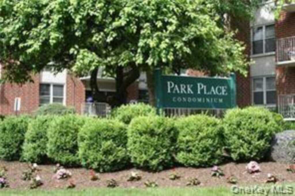35 Park Avenue, Unit #5S, Suffern, NY 10901