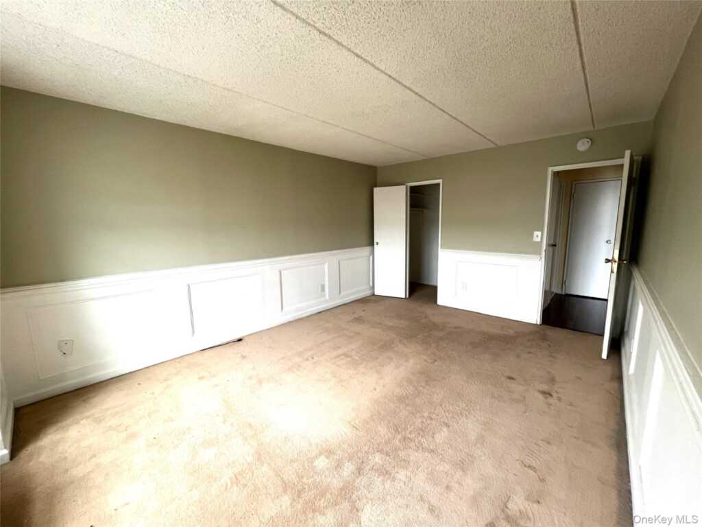 35 Park Avenue, Unit #5S, Suffern, NY 10901 - Photo 11 of 24