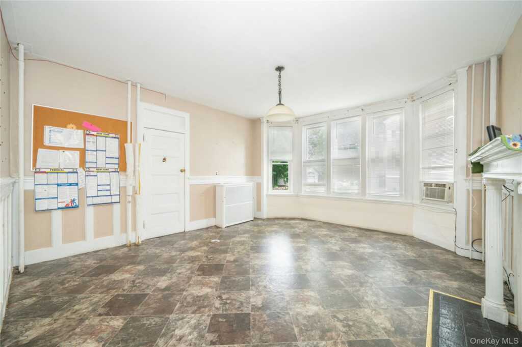 32 Ridgeview Avenue, White Plains, NY 10606 - Photo 7 of 23