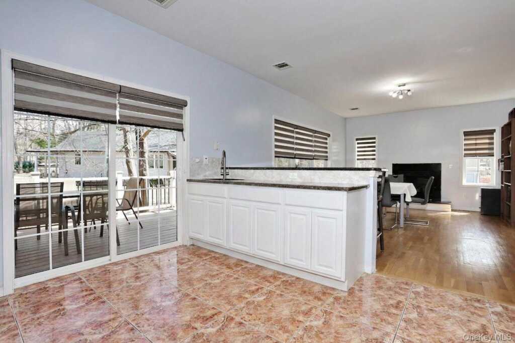 3 Polo Court, Suffern, NY 10901 - Photo 26 of 47