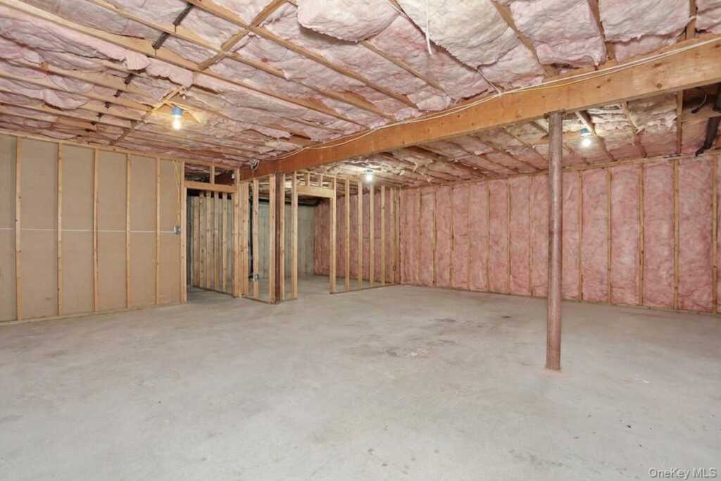 3 Polo Court, Suffern, NY 10901 - Photo 39 of 47