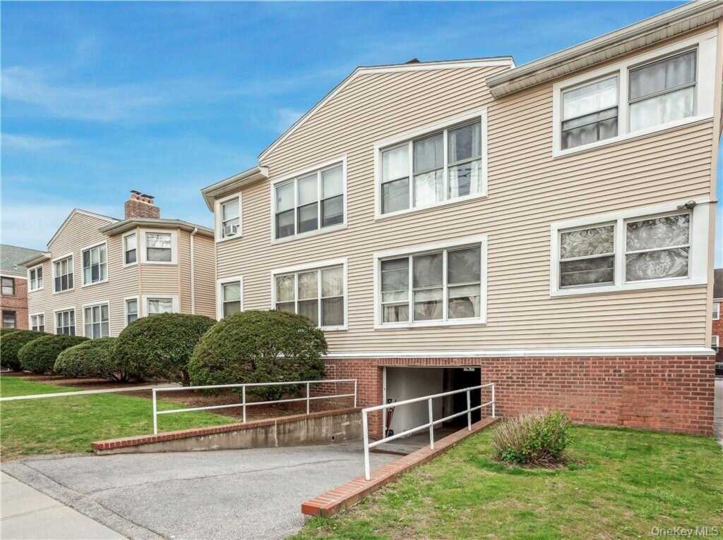 15 Quinby Avenue, Unit #2C, White Plains, NY 10606 - Photo 14 of 15
