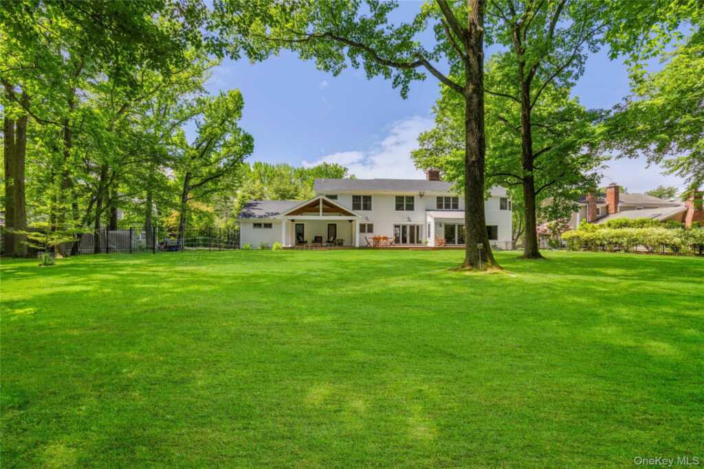 19 John Jay Place, Rye, NY 10580 - Photo 2 of 45