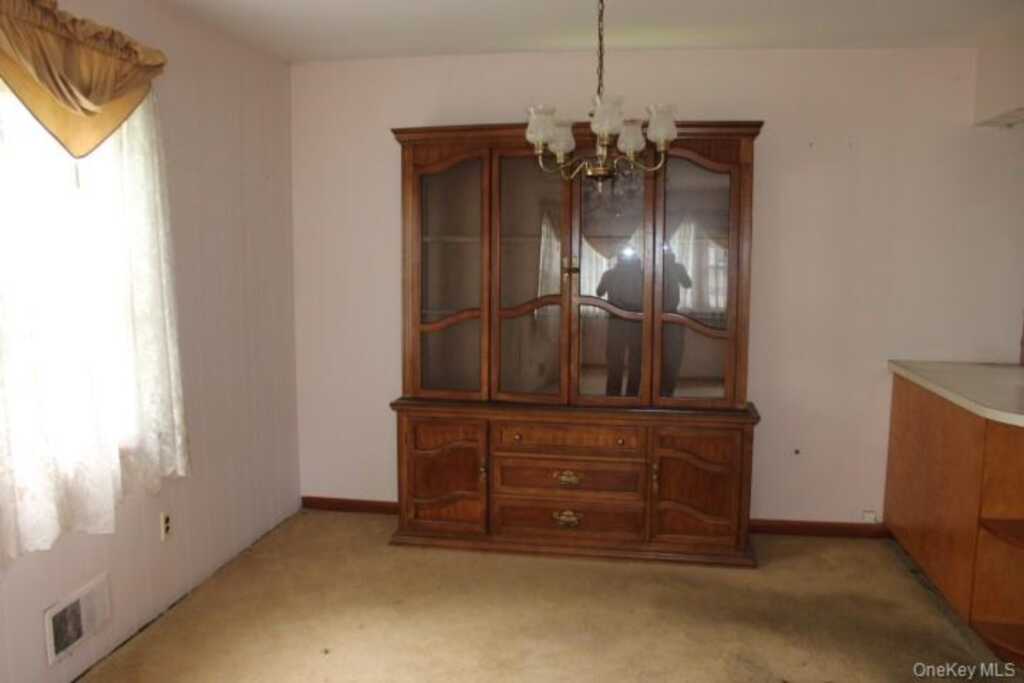 29 E Orchard Street, Nanuet, NY 10954 - Photo 5 of 16