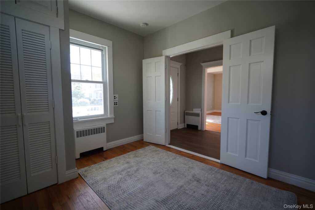 406 S Lexington Avenue, White Plains, NY 10606 - Photo 17 of 36