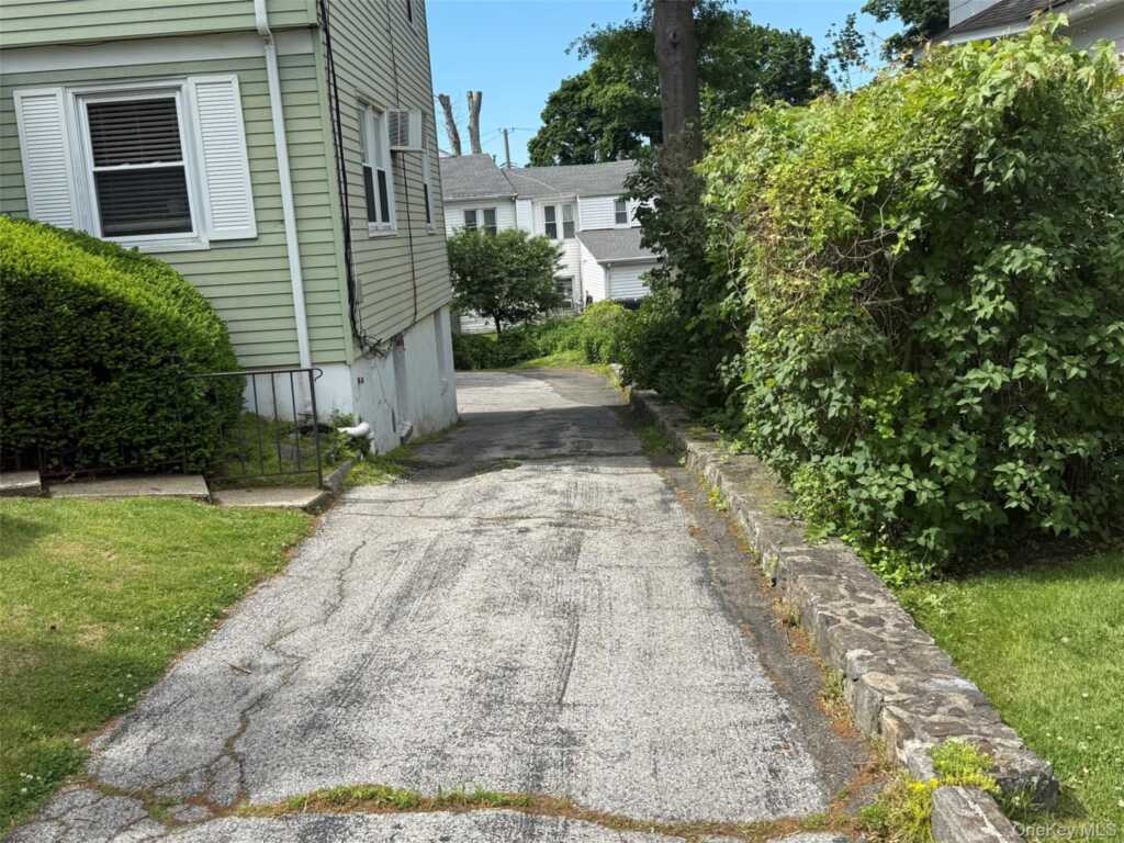 556 Westchester Avenue, Rye, NY 10573 - Photo 21 of 22