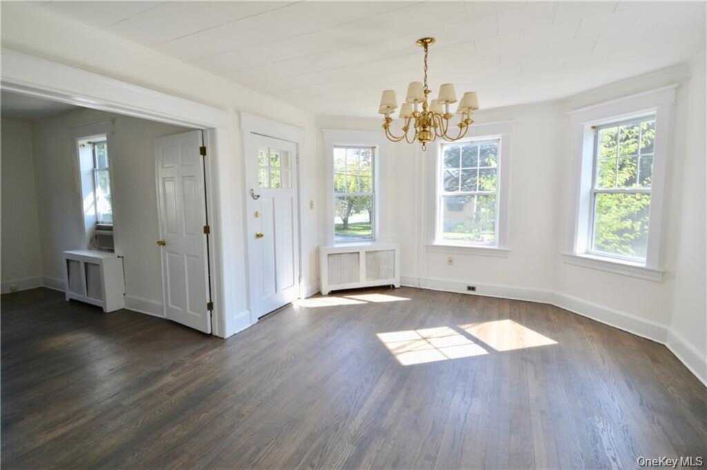 3 Chestnut Street, Unit #1, Pearl River, NY 10965 - Photo 10 of 13