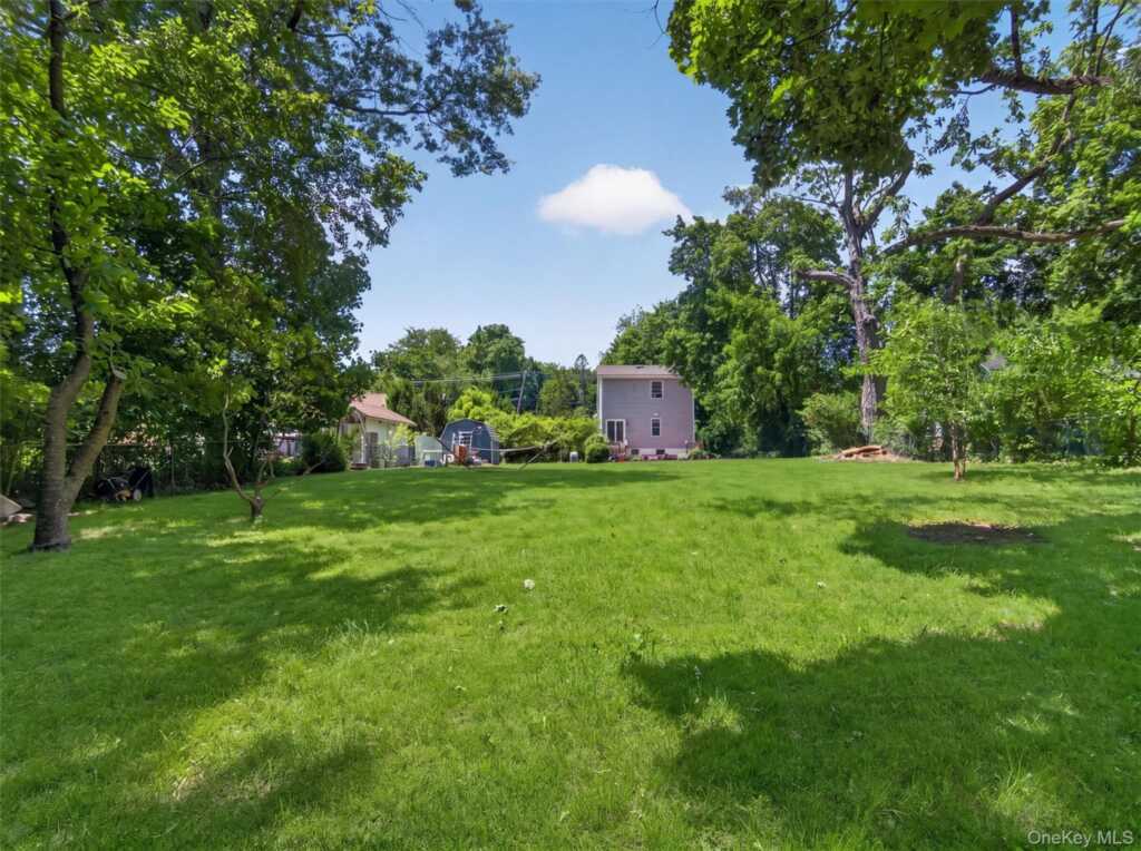 368 Route 304, Nanuet, NY 10954 - Photo 22 of 26