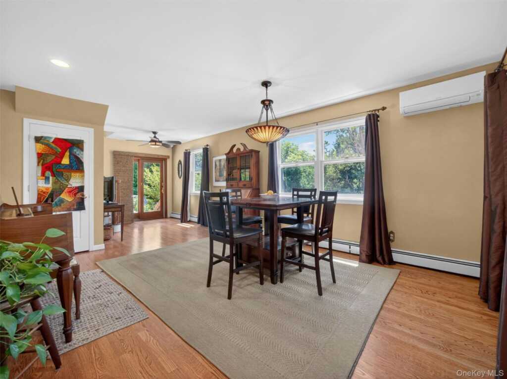 368 Route 304, Nanuet, NY 10954 - Photo 9 of 26