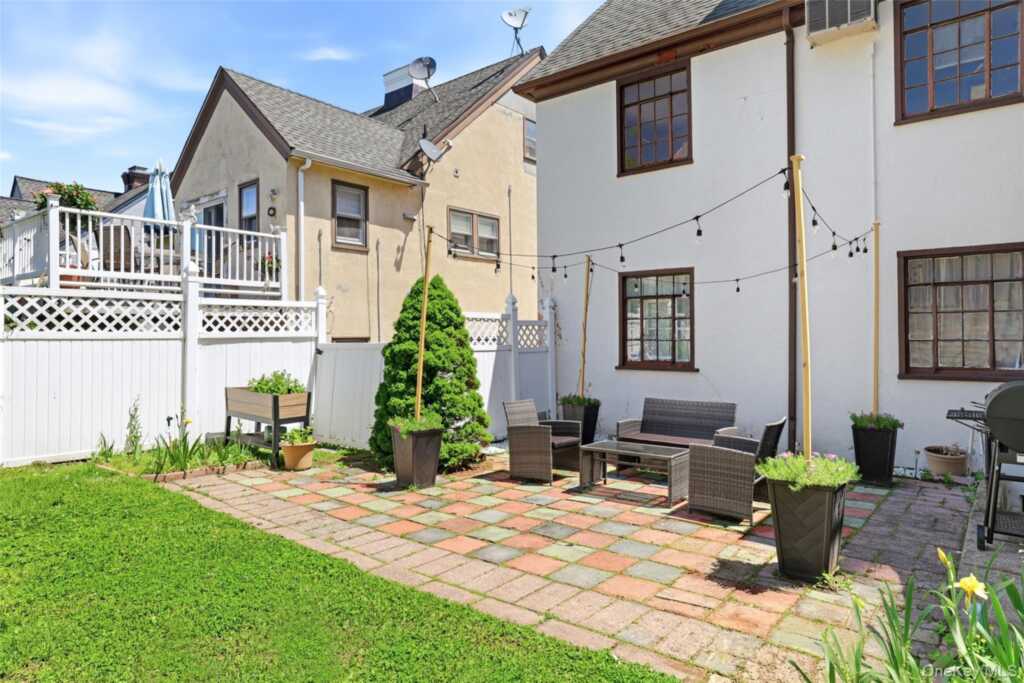 174 Fairview Avenue, Rye, NY 10573 - Photo 22 of 24