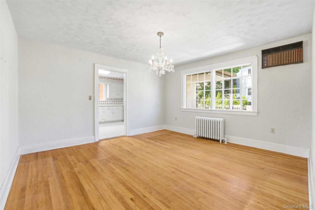 174 Fairview Avenue, Rye, NY 10573 - Photo 5 of 24