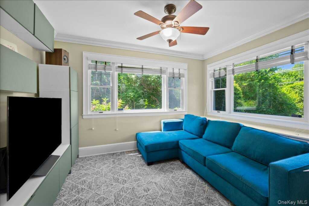 367 Old Mamaroneck Road, White Plains, NY 10605 - Photo 10 of 33