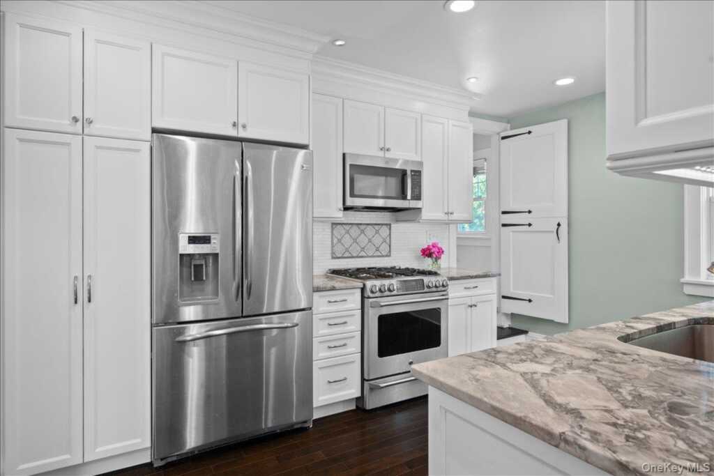 367 Old Mamaroneck Road, White Plains, NY 10605 - Photo 15 of 33