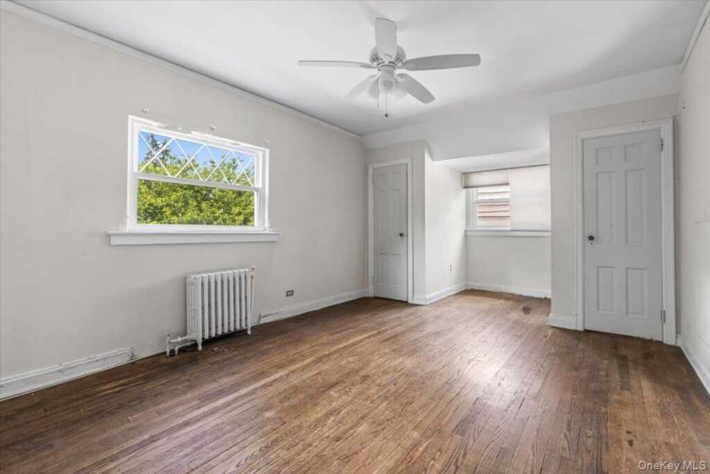 56 Northfield Road, New Rochelle, NY 10804 - Photo 10 of 26