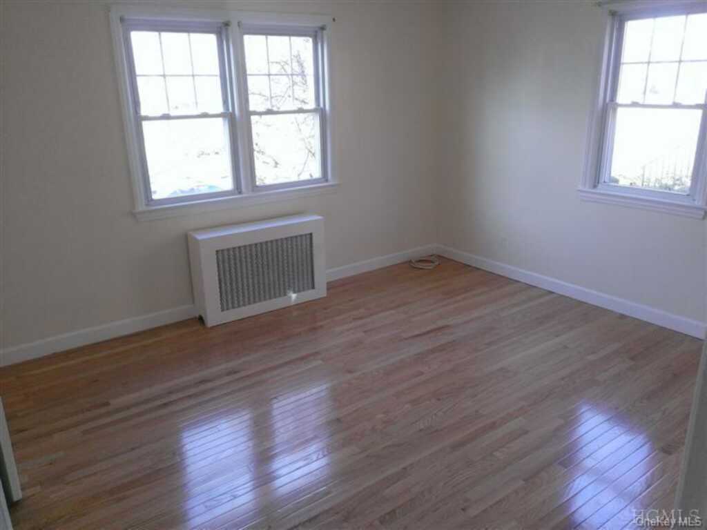 263 N Regent Street, Rye, NY 10573 - Photo 10 of 13