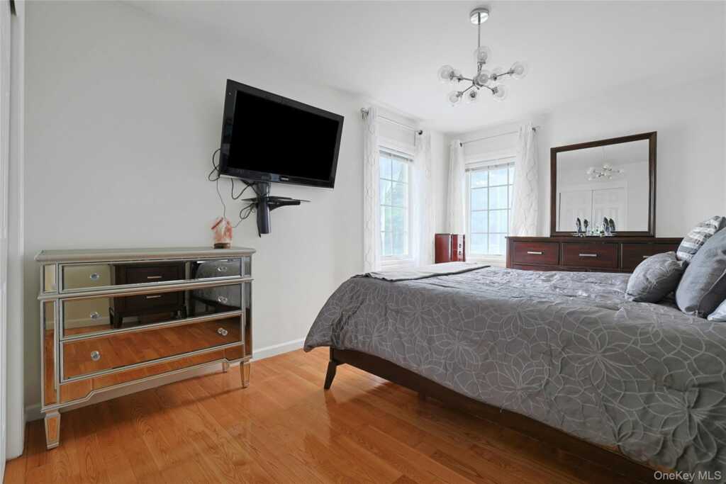 8 Stark Court, New City, NY 10956 - Photo 27 of 48