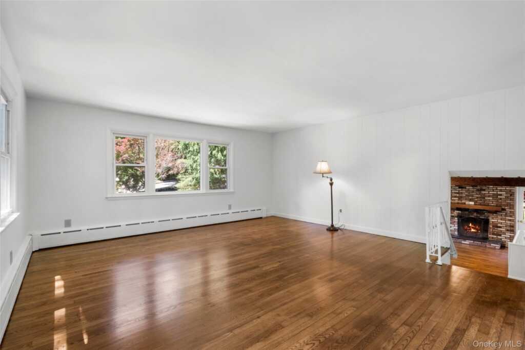 14 Jones Place, White Plains, NY 10606 - Photo 14 of 43
