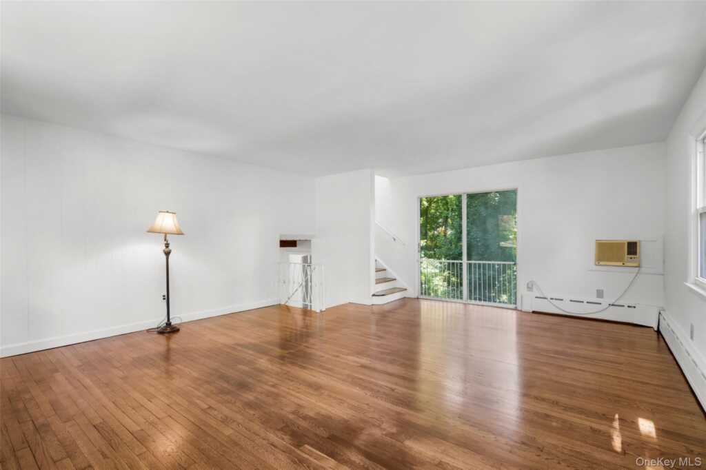 14 Jones Place, White Plains, NY 10606 - Photo 15 of 43
