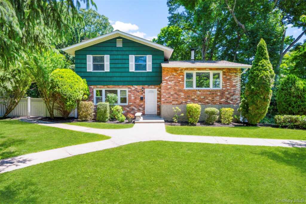 14 Jones Place, White Plains, NY 10606 - Photo 2 of 43