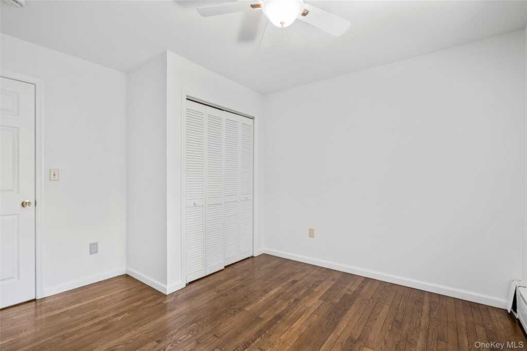 14 Jones Place, White Plains, NY 10606 - Photo 29 of 43
