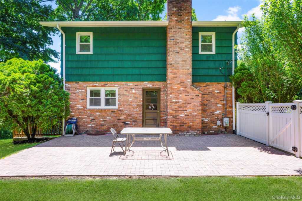 14 Jones Place, White Plains, NY 10606 - Photo 35 of 43