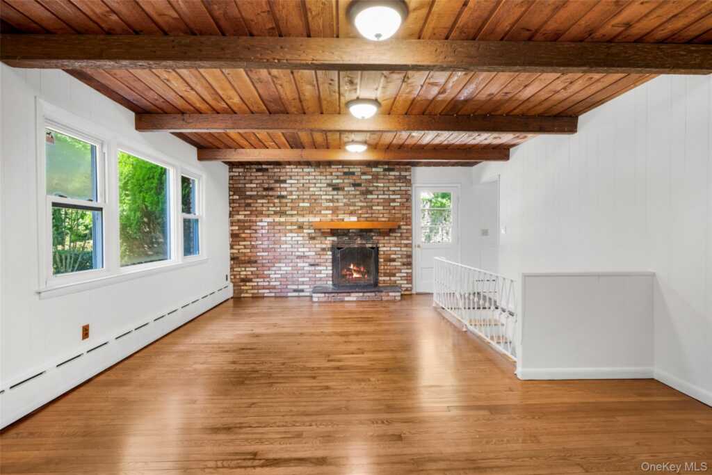 14 Jones Place, White Plains, NY 10606 - Photo 9 of 43